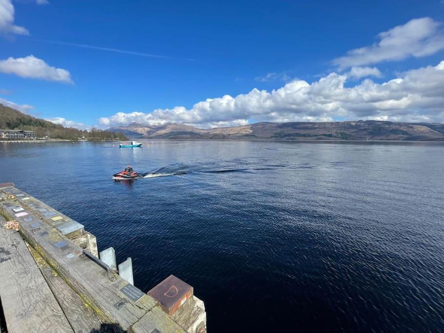 5 Minutes From Loch Lomond - Newly Renovated Ground Floor 1-Bed Flat Leilighet Bonhill Eksteriør bilde